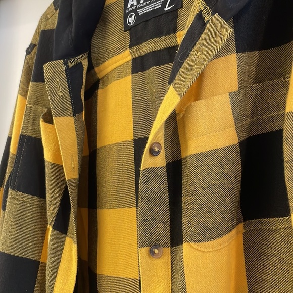 Alpha Forward hooded flannel. Size Large - Picture 3 of 4